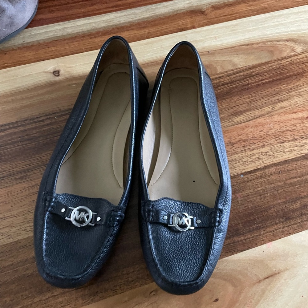 Michael Kors Black Leather Flats with Silver Accent
